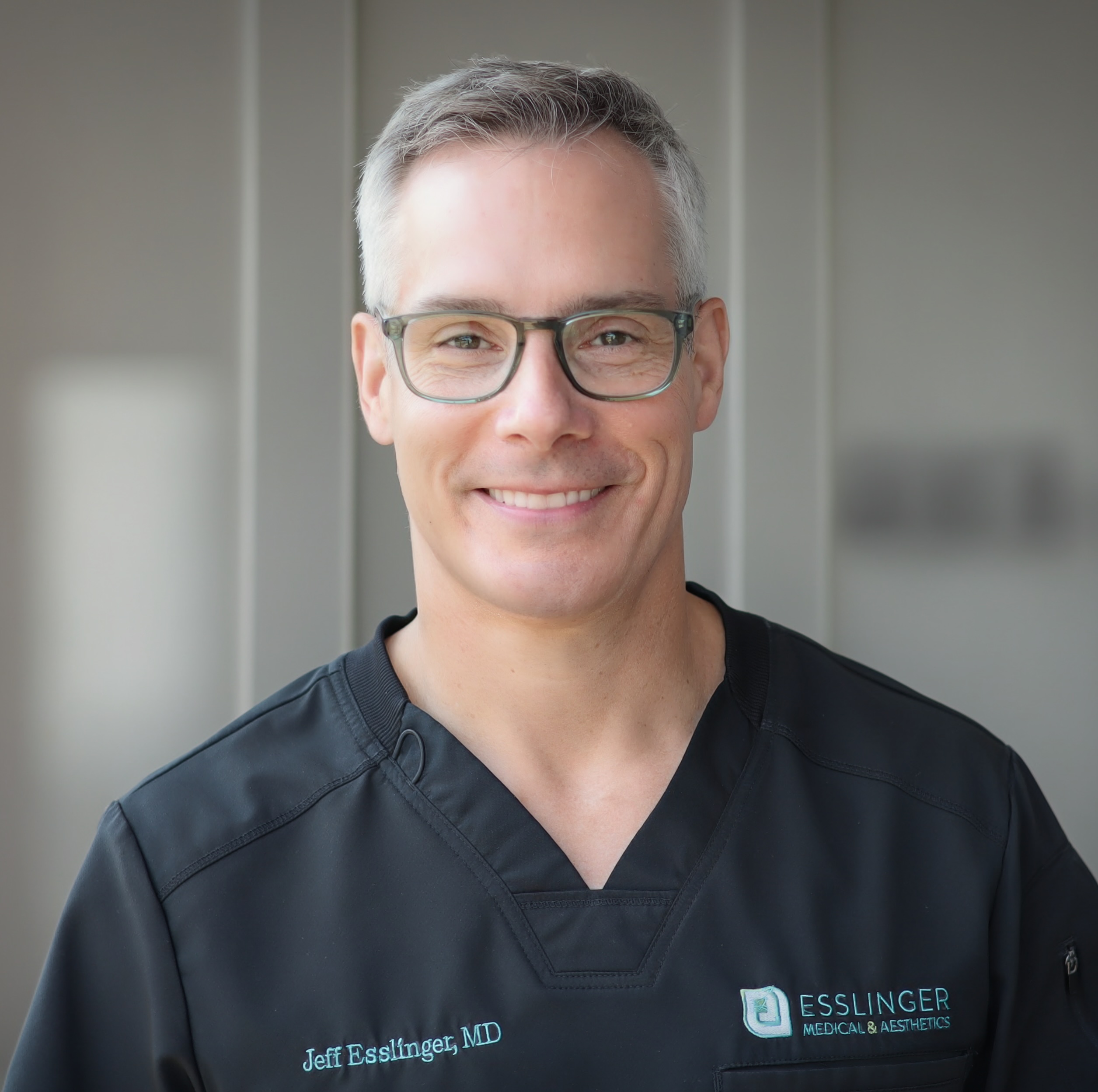 Photo of Dr. Jeffrey Esslinger